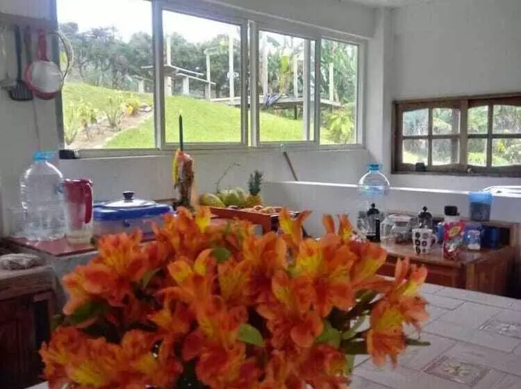 ペンション Posada Aguanile Finca La Diana