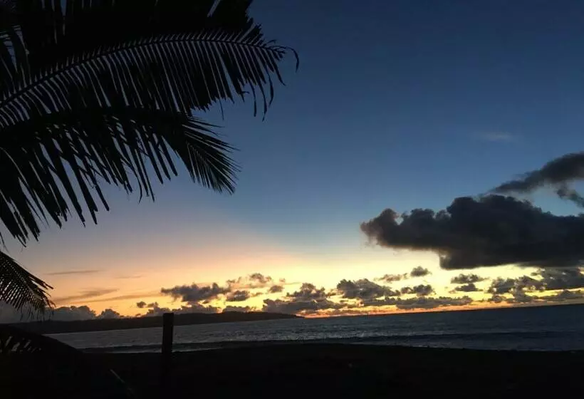 Majatalo Valeska Drake