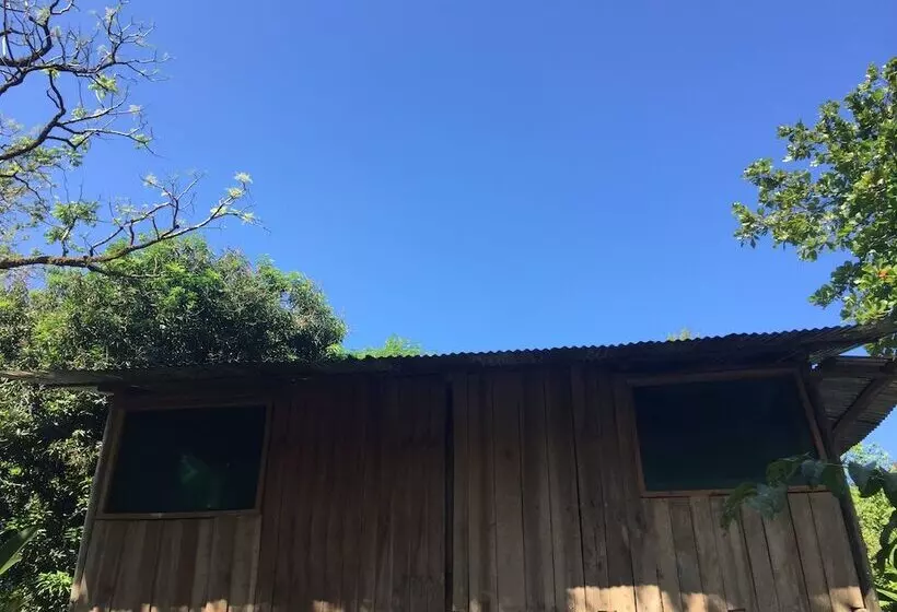 Majatalo Valeska Drake