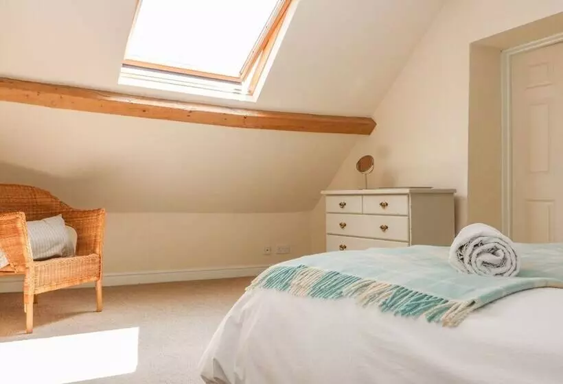 Somerford Cottage