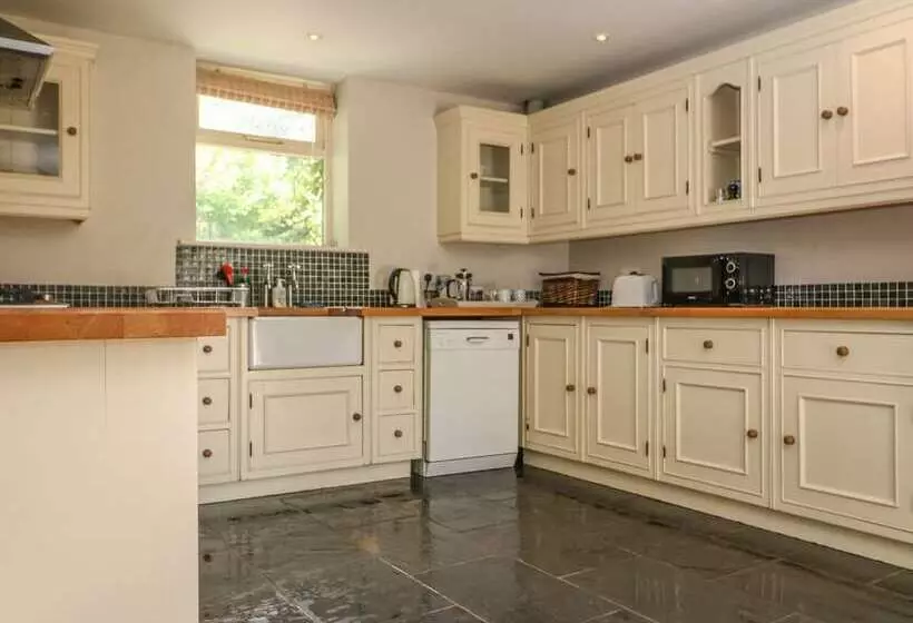 Somerford Cottage