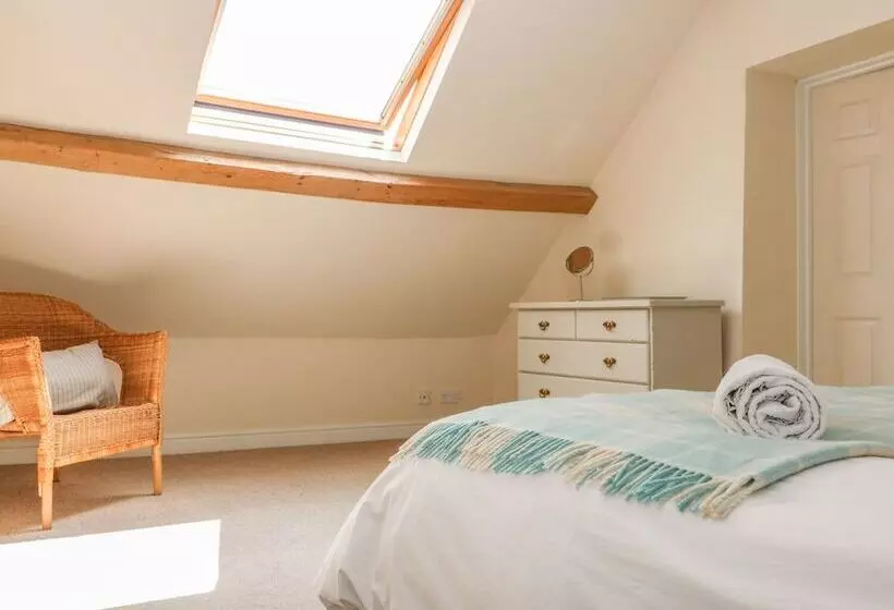 Somerford Cottage