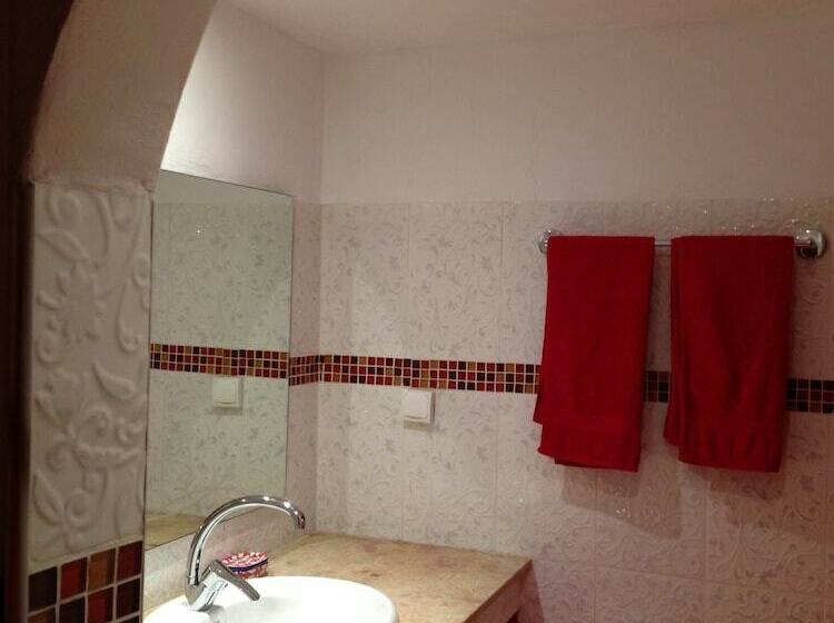 Flilou La Maison Berbère Hostel