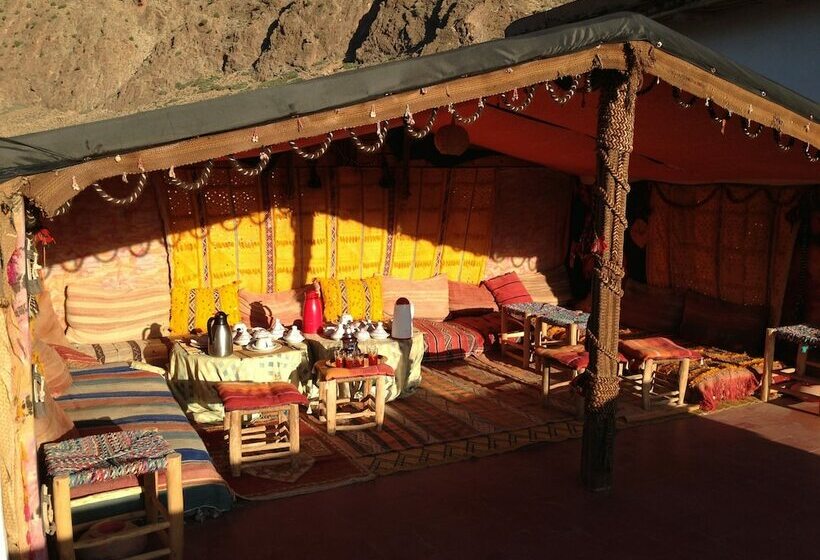 Flilou La Maison Berbère Hostel