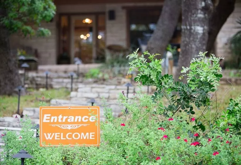 Aamiaismajoitus (B&B) Blair House Inn