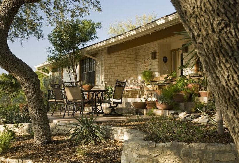 مبيت وإفطار Blair House Inn