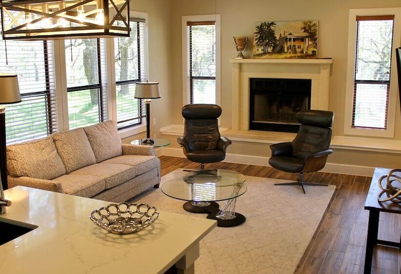 مبيت وإفطار Blair House Inn