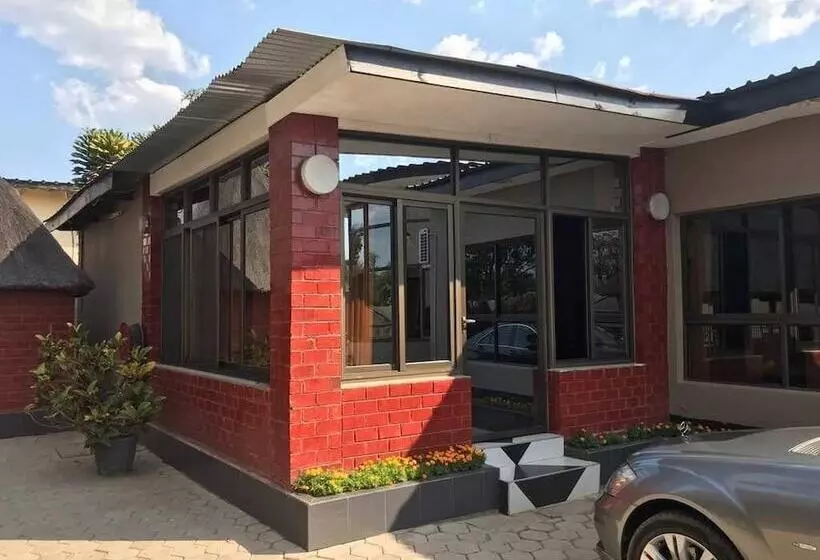 تختخواب و صبحانه Mcd Guesthouse