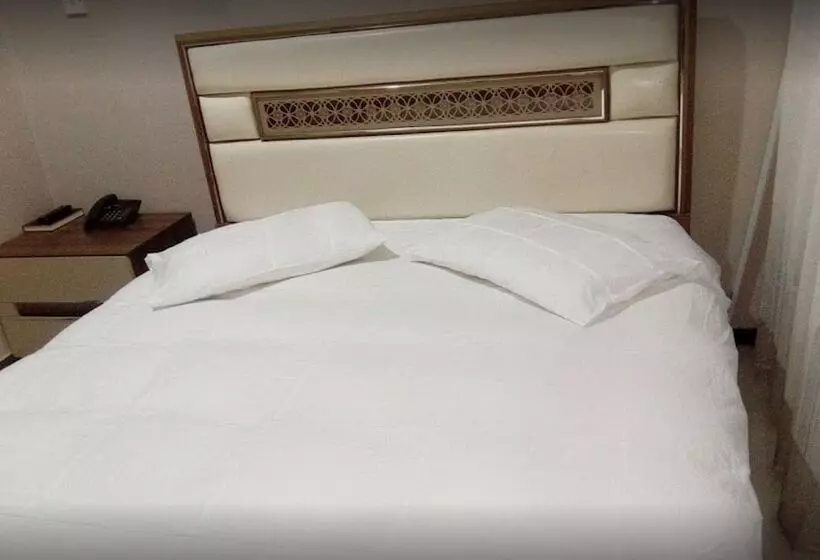 تختخواب و صبحانه Mcd Guesthouse