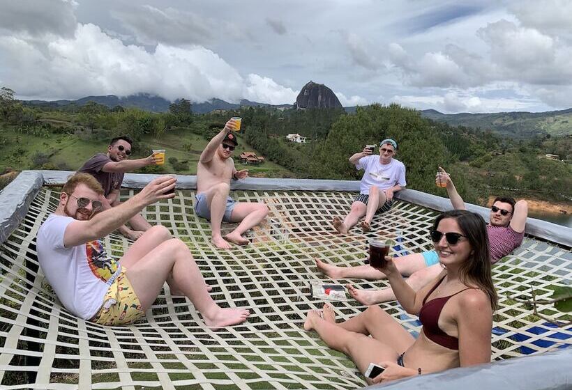 Happy Buddha Hostel Guatape