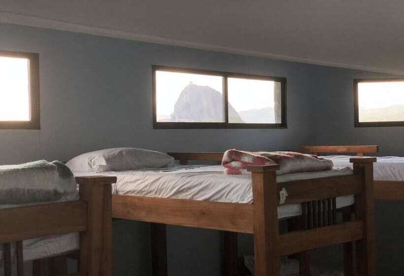 Happy Buddha Hostel Guatape