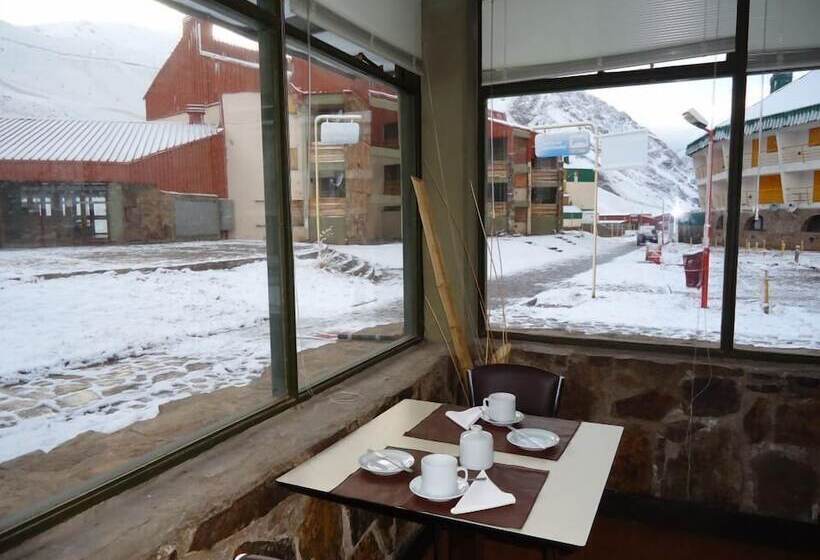 فندق فئة نجمة واحدة Hostería Penitentes