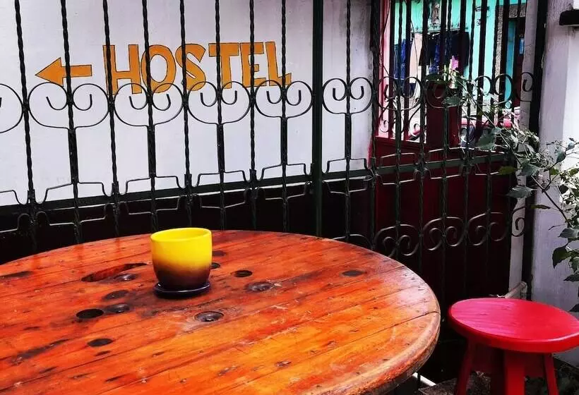 Hostel Cafe & Arte