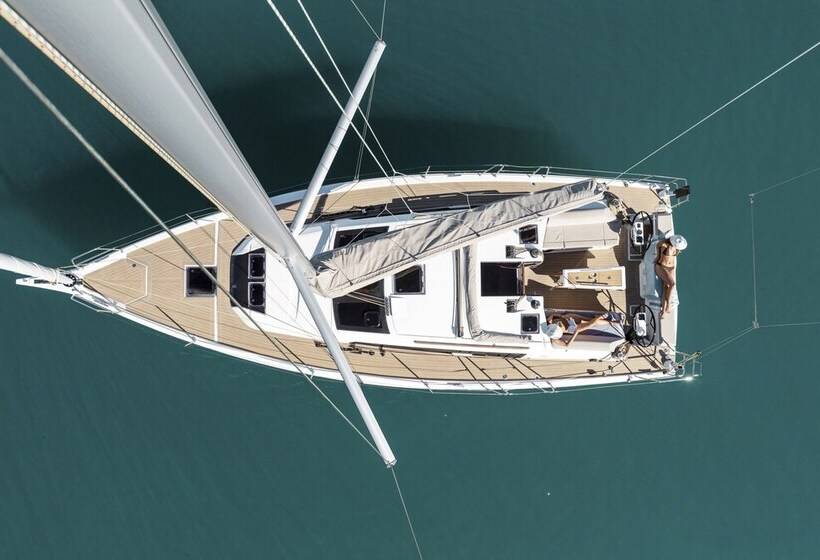 בית מלון כפרי A Yacht In The City