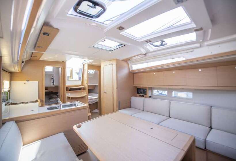 בית מלון כפרי A Yacht In The City