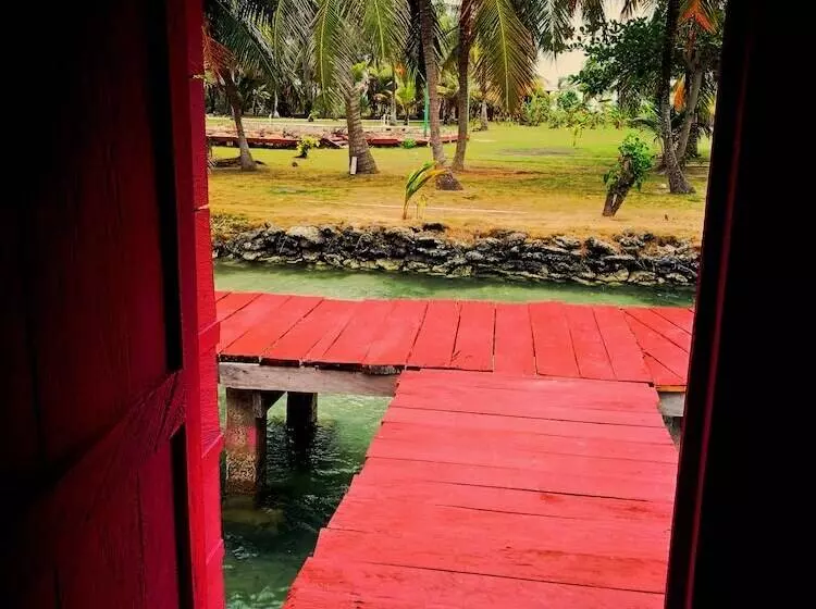 ホテル Akwa Reef Lodge