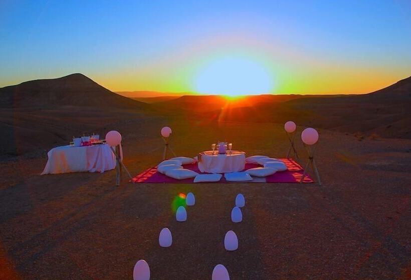 호텔 Amoudou Lodge Camp