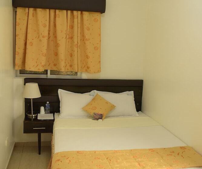 هتل Boutique La Cascada