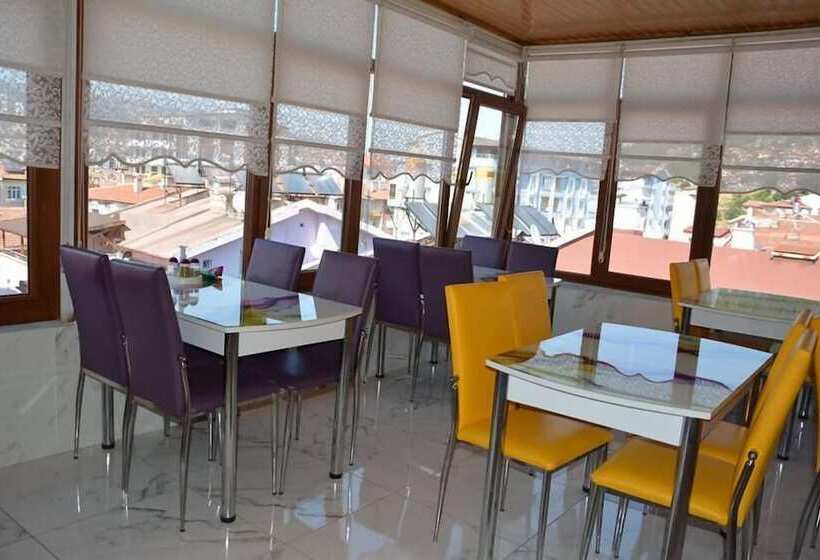 בית מלון כפרי Butik Doga Pansiyon