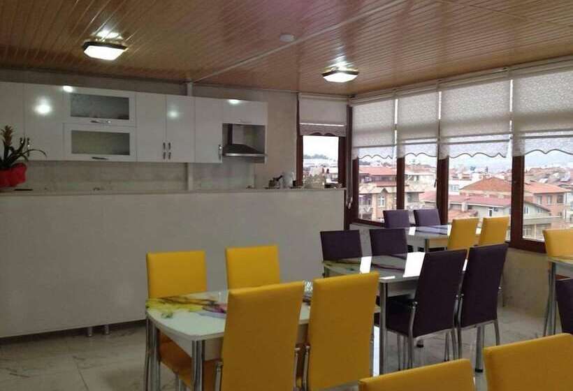 בית מלון כפרי Butik Doga Pansiyon