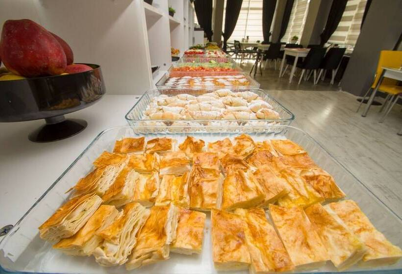 בית מלון כפרי Butik Doga Pansiyon