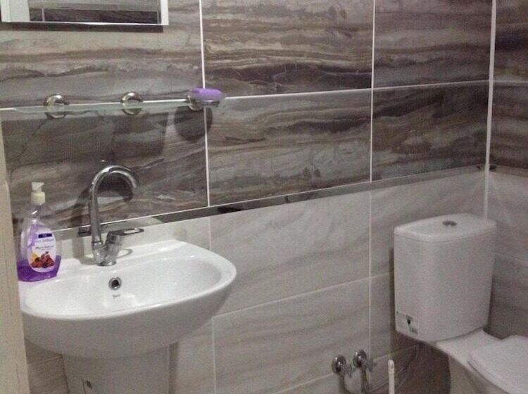 בית מלון כפרי Butik Doga Pansiyon