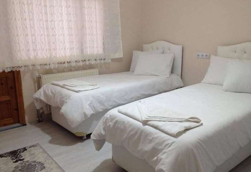 בית מלון כפרי Butik Doga Pansiyon