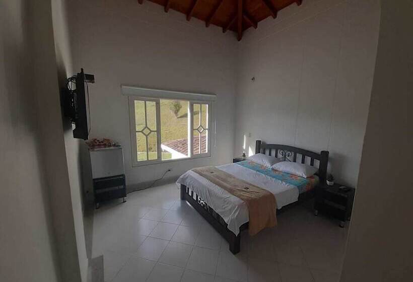 בית מלון כפרי Centro Vacacional Casa Blanca