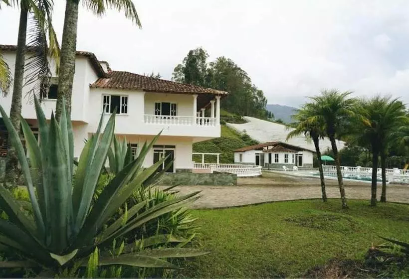 ホテル Centro Vacacional Casa Blanca