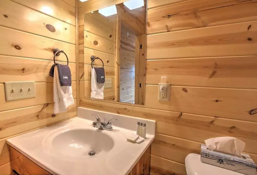 Hotelli Cricket Hill Lodge & Cabins