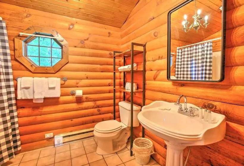 Hotelli Cricket Hill Lodge & Cabins