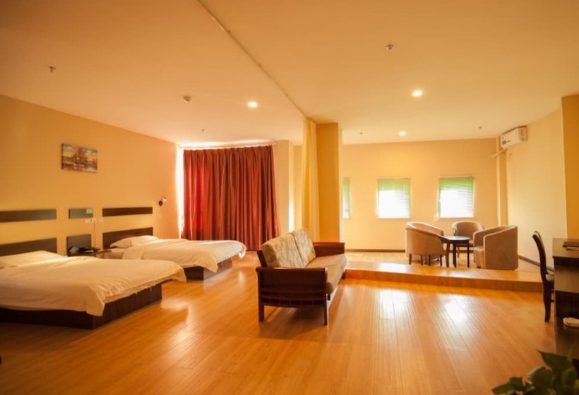 Hotel Greentree Inn Dalian Ganjingzi District Airport New District Lazishan Express