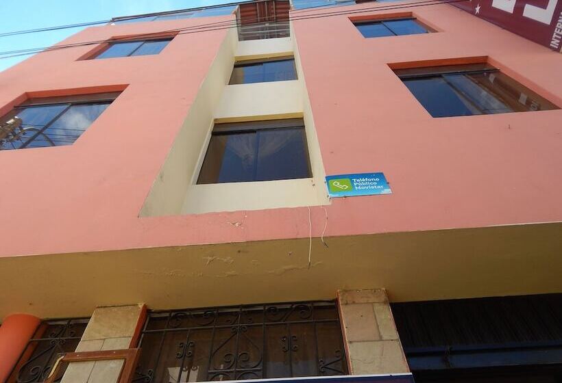 Otel Internacional Cabanaconde