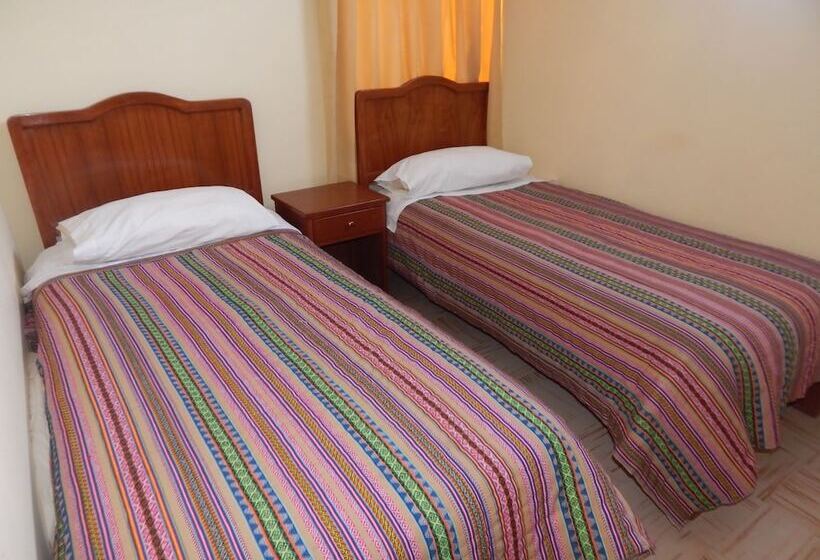 Otel Internacional Cabanaconde