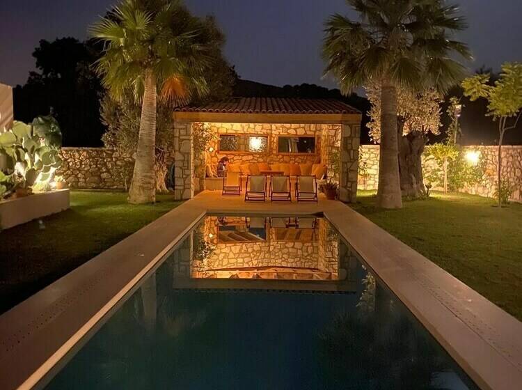 בית מלון כפרי Kekliktepe Bag Evi