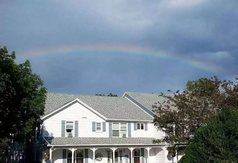 Hotelli Kindred Spirits Inn & Cottages