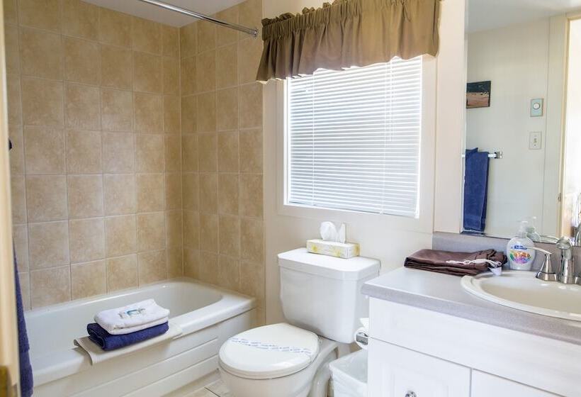 فندق Kindred Spirits Inn & Cottages