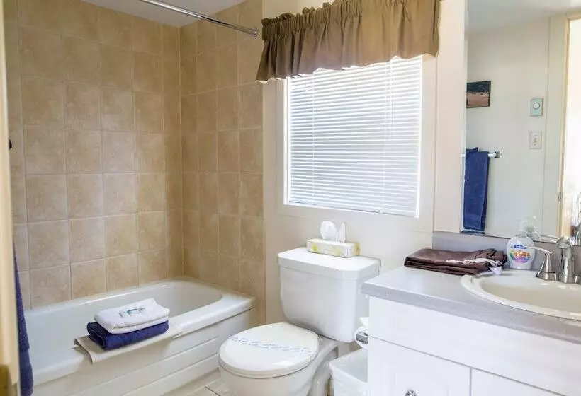 Hotelli Kindred Spirits Inn & Cottages