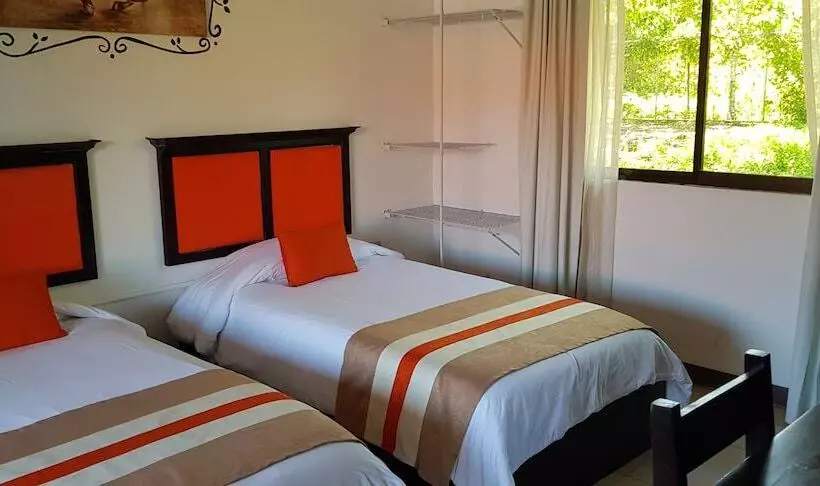 Hotelli Lapas Volando