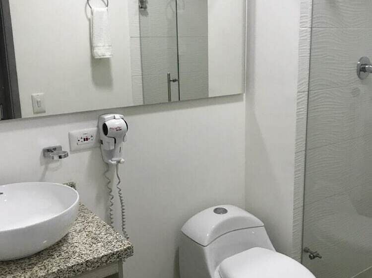 فندق Los Cristales