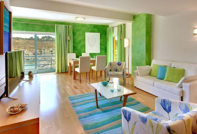 هتل Marina Sand Residence Apartment