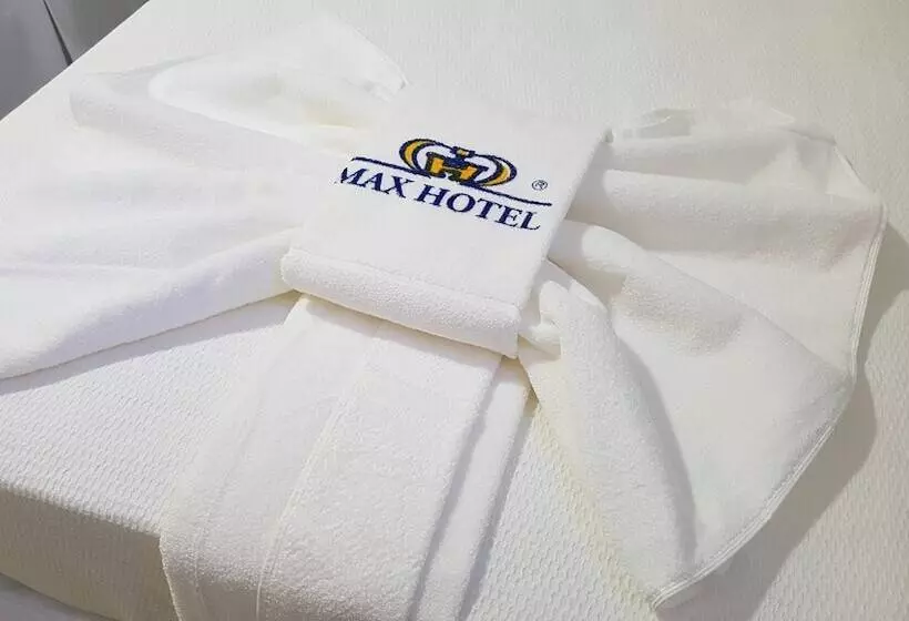 Hotelli Max