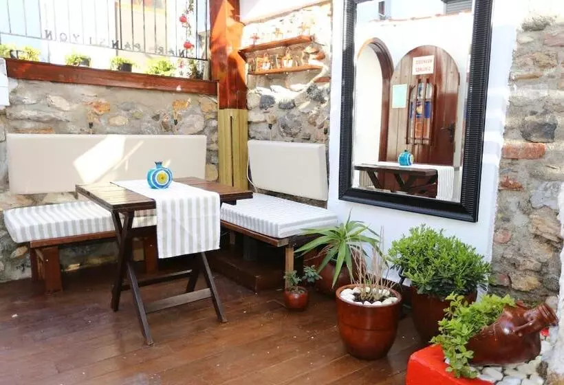 ホテル Nar Pansiyon Cafe