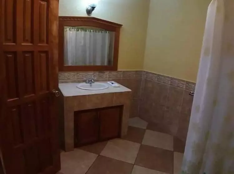 هتل Posada De Don Jose