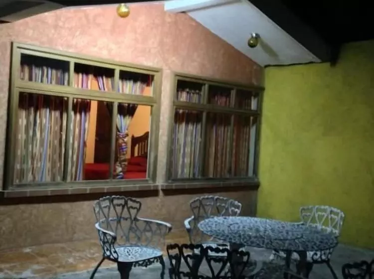 هتل Posada De Don Jose