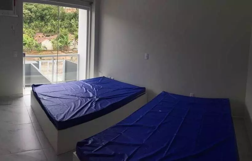 ホテル Residencial Agatha   10 Pessoas