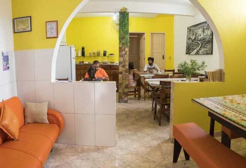 Отель Roncador Suítes