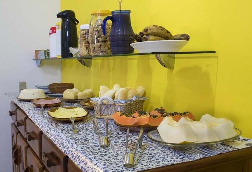 Отель Roncador Suítes