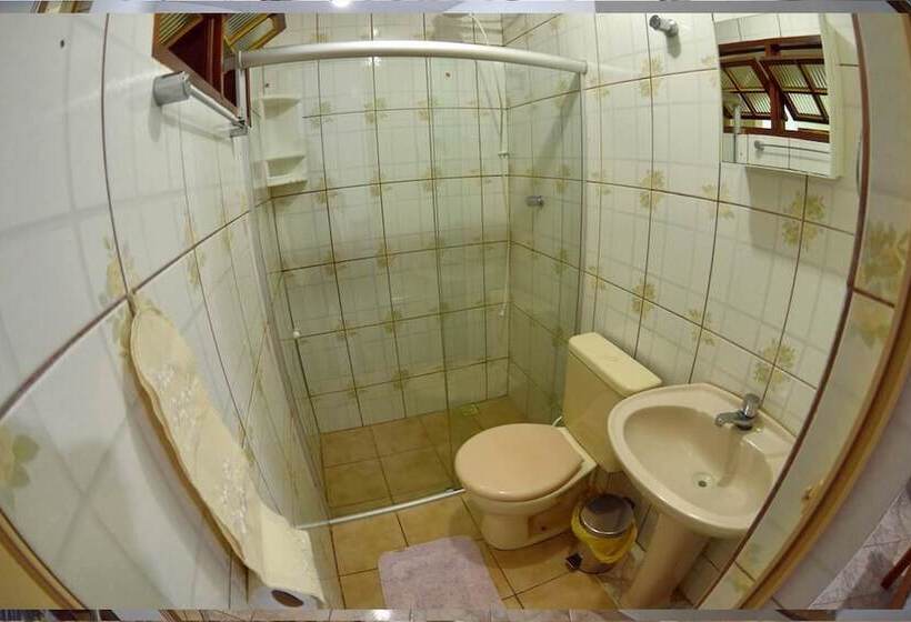 Отель Roncador Suítes