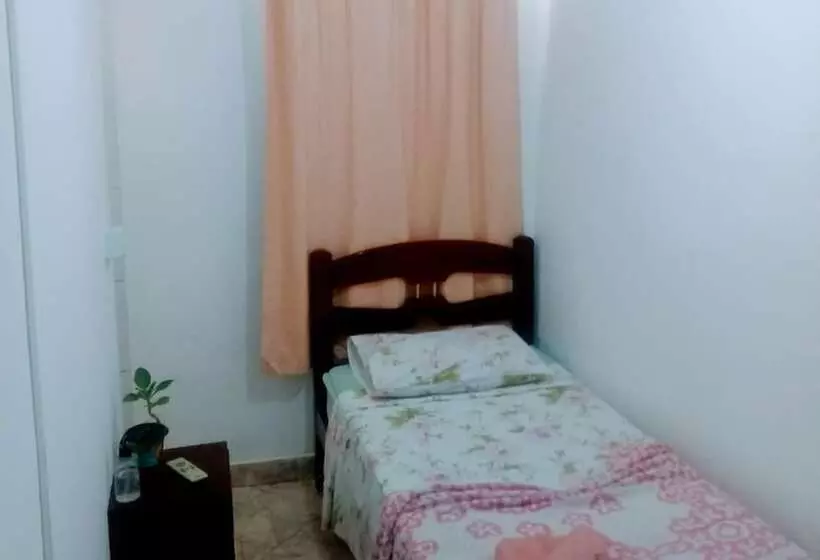 ホテル Roncador Suítes